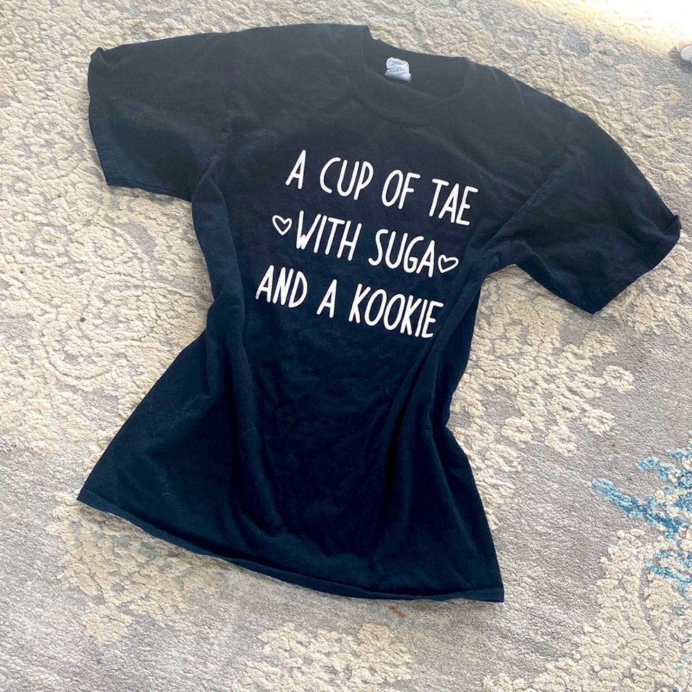 K-pop BTS tshirt Tae, Suga, Kookie